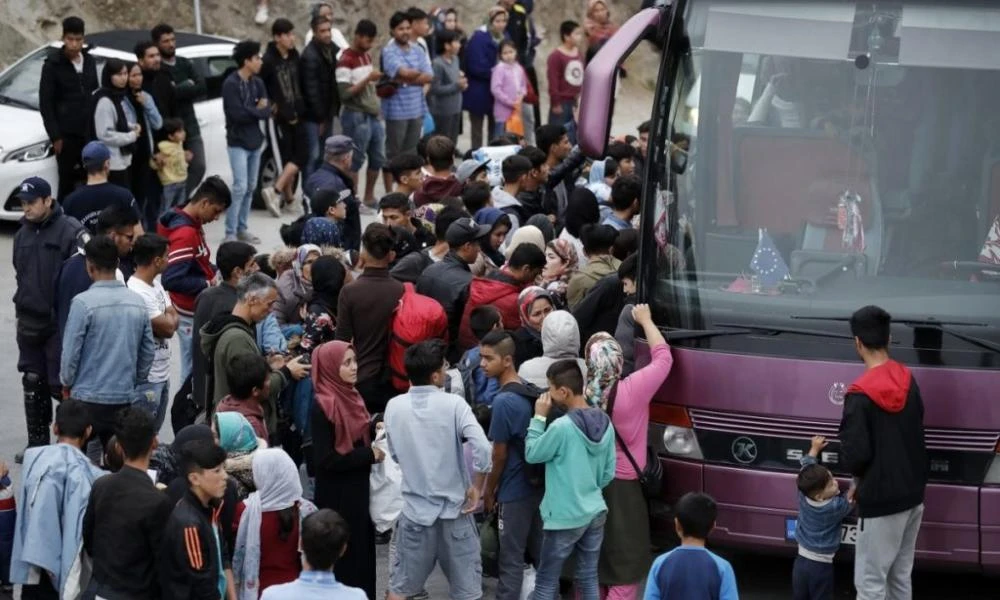 Εικόνες σοκ στα σύνορα Ισπανίας-Μαρόκου: Στοίβες τα πτώματα και τραυματίες μετανάστες
